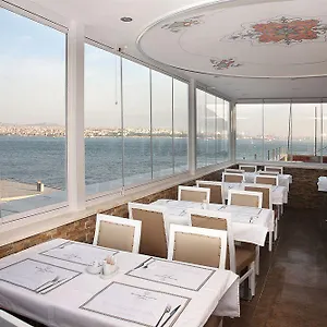 4* Отель Karakoy Port